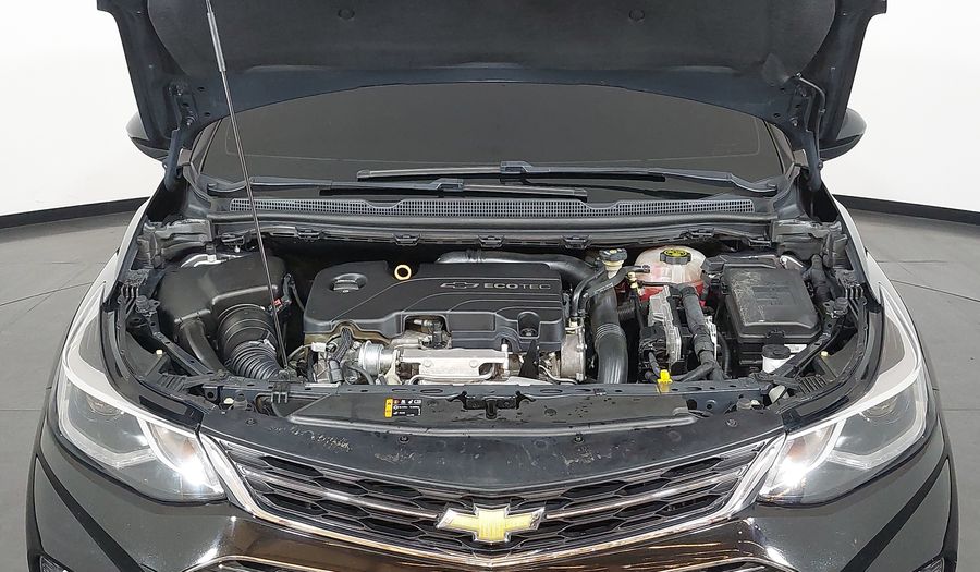 Chevrolet Cruze TURBO LTZ Sedan 2017