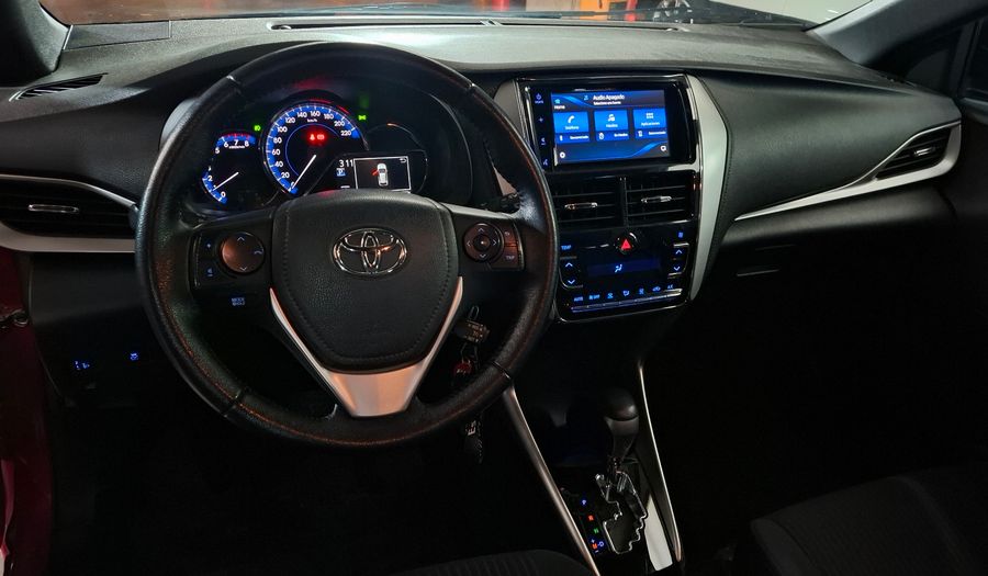 Toyota Yaris 1.5 XLS CVT Hatchback 2021