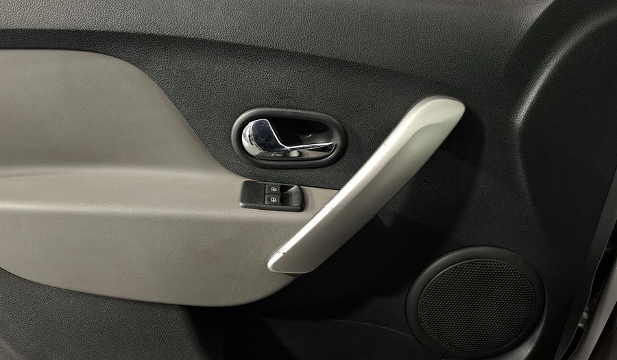 Renault Logan 1.6 EXPRESSION Sedan 2015