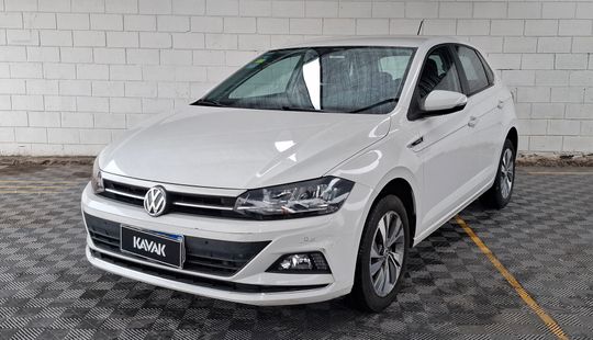 Volkswagen • Polo