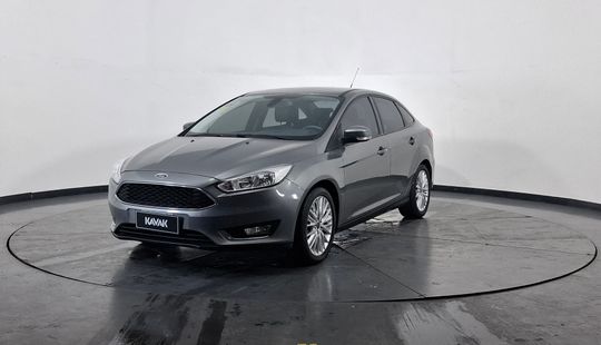 Ford • Focus III