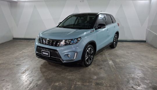 Suzuki • Vitara