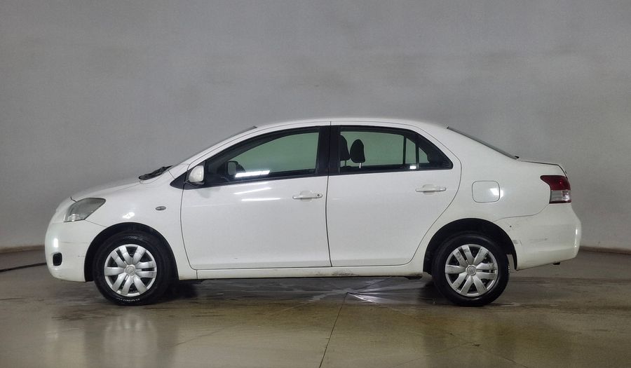 Toyota Yaris 1.5 XLI AUTO Sedan 2010