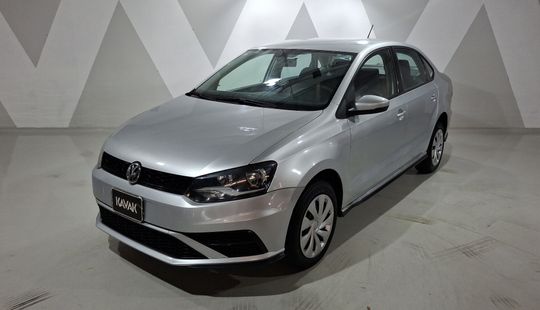 Volkswagen • Vento
