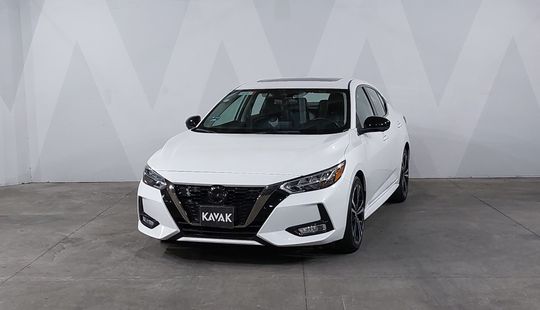 Nissan • Sentra