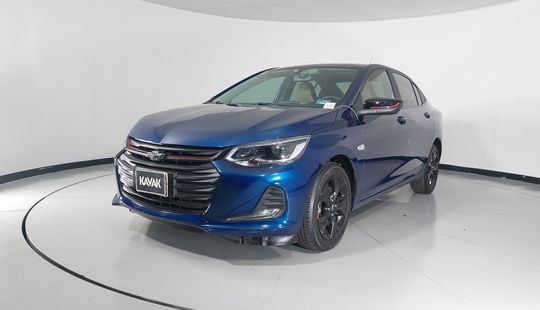 2023 • 34,000 km • Automático
