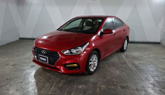 Hyundai • Accent