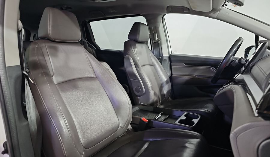 Honda Odyssey 3.5 TOURING AUTO Minivan 2019