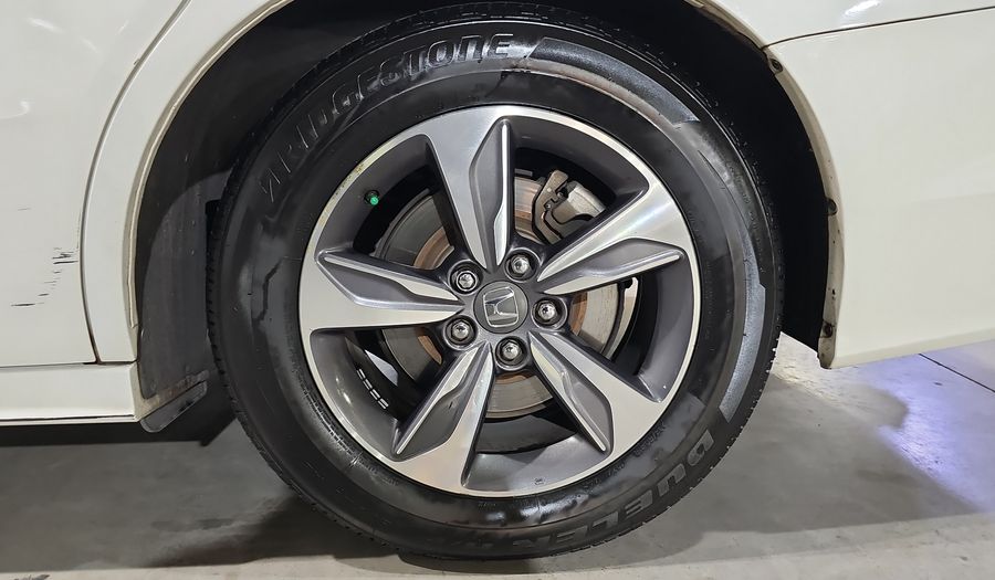 Honda Odyssey 3.5 TOURING AUTO Minivan 2019