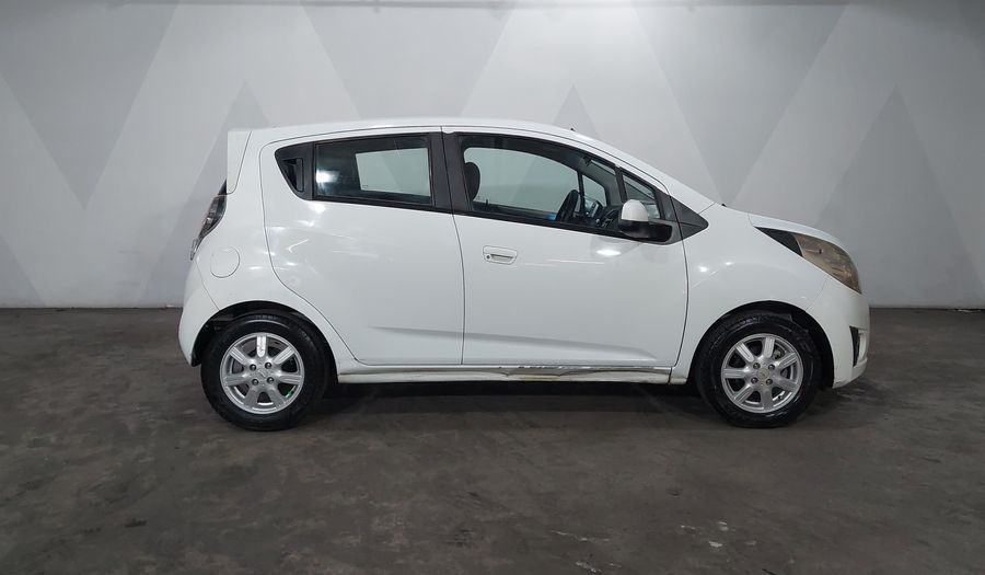 Chevrolet Spark 1.2 1SC Hatchback 2011