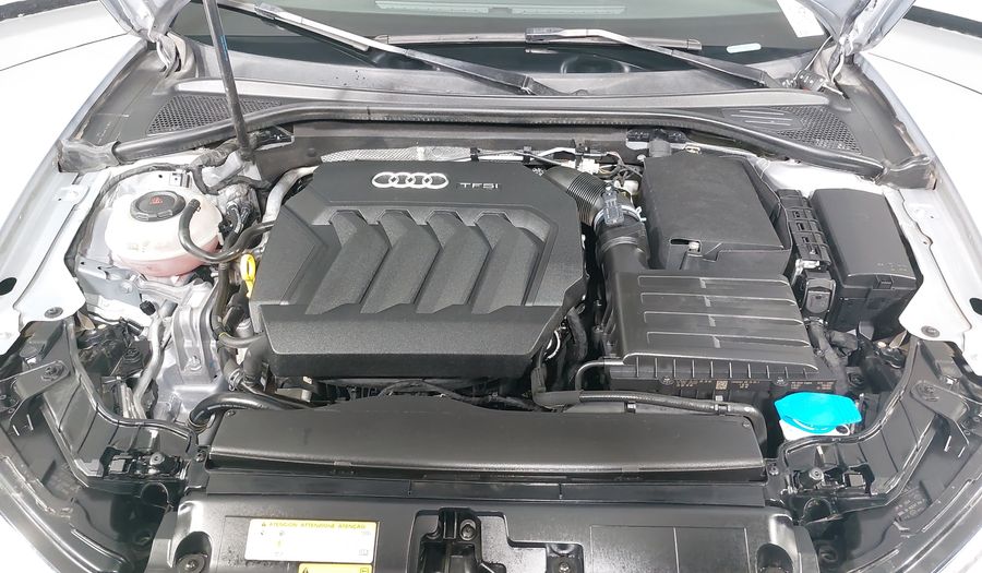 Audi A3 2.0 SELECT DCT Hatchback 2018
