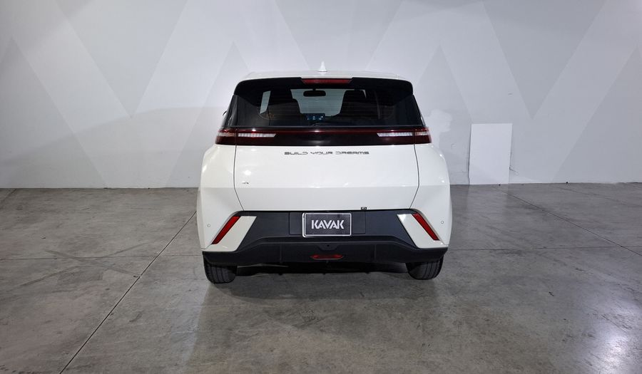 Byd Dolphin Mini BEV 38KWH PLUS AUTO Hatchback 2024