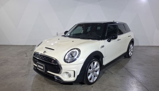 Mini • Clubman