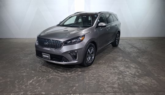 Kia • Sorento