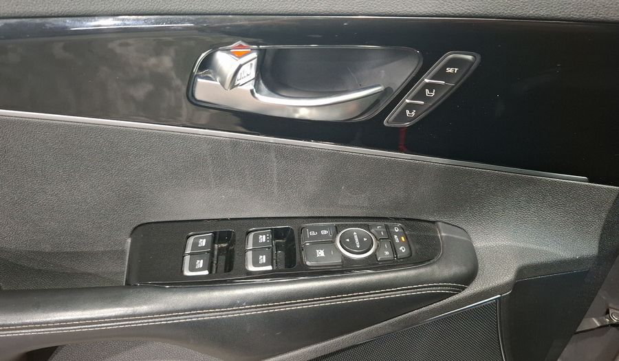 Kia Sorento 3.3 SXL AUTO 4WD Suv 2019