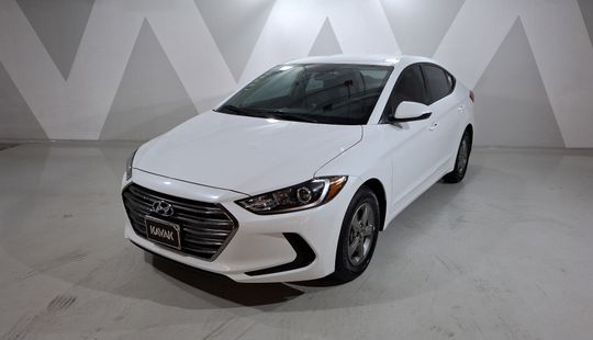 Hyundai • Elantra