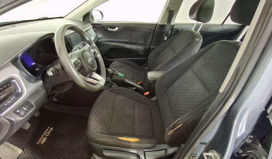 Kia Rio 4 1.4 LX AC ABS Sedan 2020