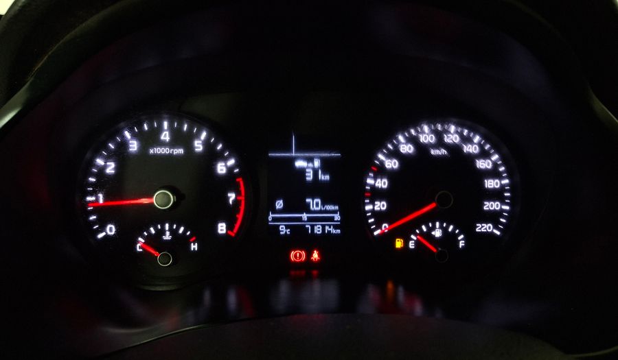 Kia Rio 4 1.4 LX AC ABS Sedan 2020