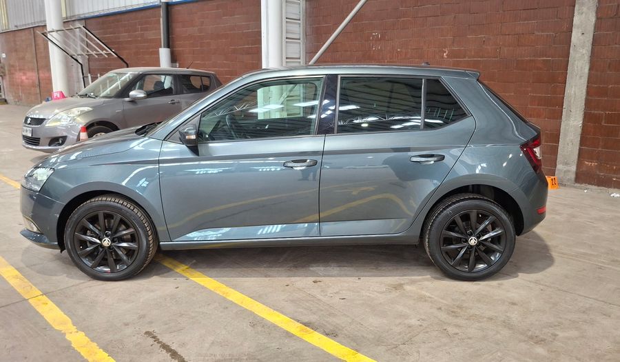 Skoda Fabia 1.0 110 HP DSG STYLE Hatchback 2021