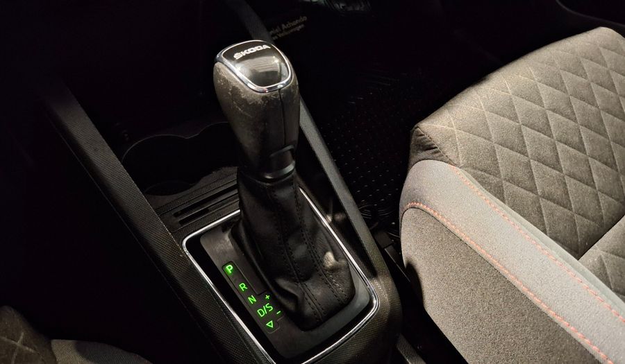 Skoda Fabia 1.0 110 HP DSG STYLE Hatchback 2021