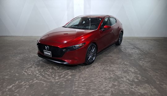 2020 • 88,000 km • Automático