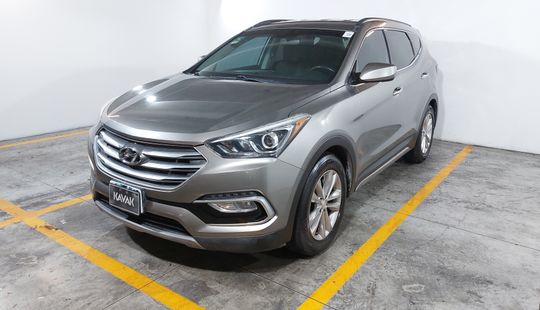 Hyundai • Santa Fe