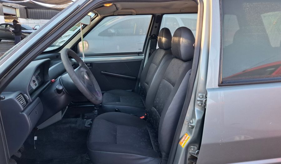 Fiat Uno 1.2 FIRE 5P Hatchback 2012