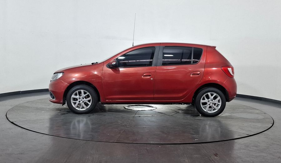 Renault Sandero 1.6 PRIVILEGE Hatchback 2017