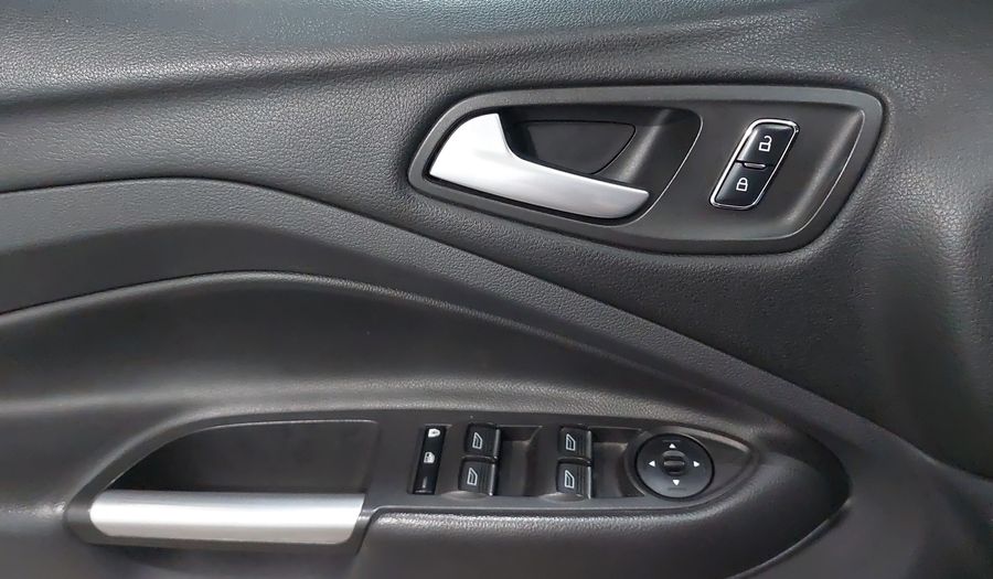 Ford Escape 2.0 TITANIUM ECOBOOST AT Suv 2016