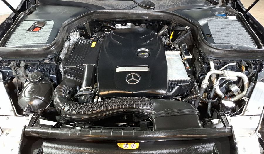 Mercedes Benz Clase Glc 2.0 GLC 300 SPORT 4WD AT Suv 2017