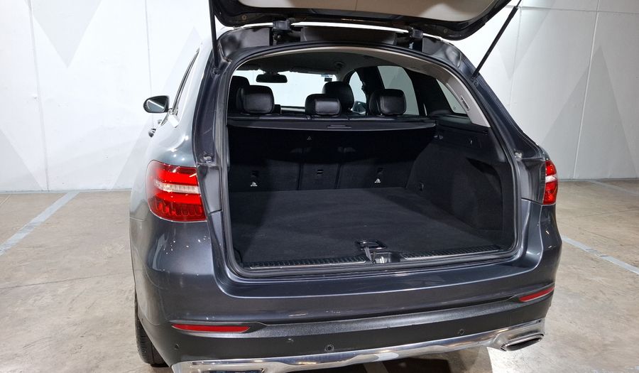 Mercedes Benz Clase Glc 2.0 GLC 300 SPORT 4WD AT Suv 2017