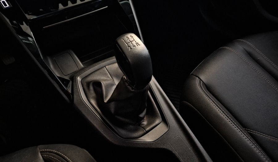 Peugeot 208 1.6L ALLURE PACK Hatchback 2024