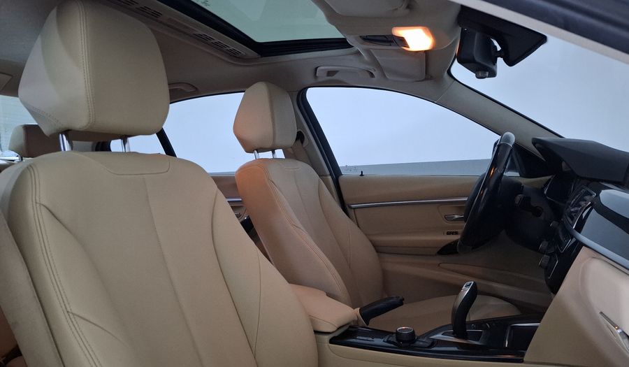 Bmw Serie 3 2.0 320IA SPORT LINE Sedan 2016