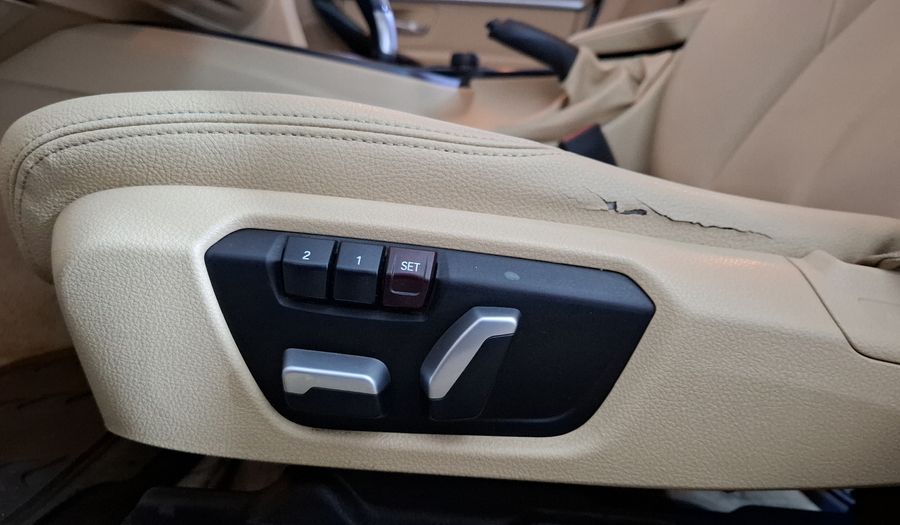 Bmw Serie 3 2.0 320IA SPORT LINE Sedan 2016