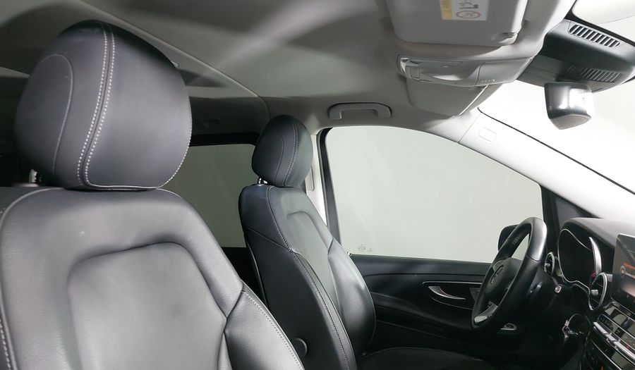 Mercedes Benz Clase V 2.0 250 AVANTGARDE LARGA AUTO Minivan 2019