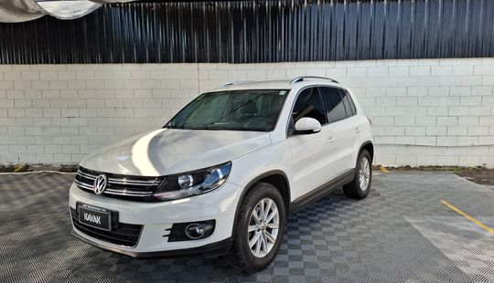 Volkswagen • Tiguan