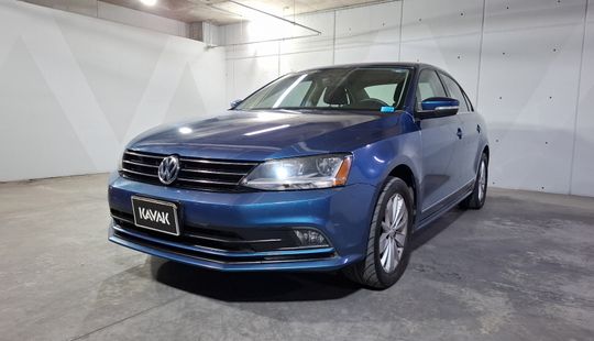 Volkswagen • Jetta