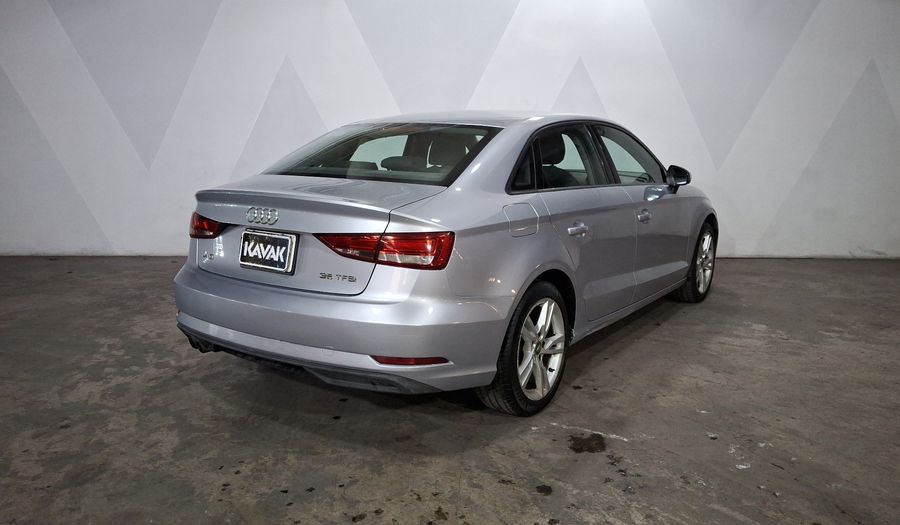 Audi A3 1.4 35 DYNAMIC DCT Sedan 2019