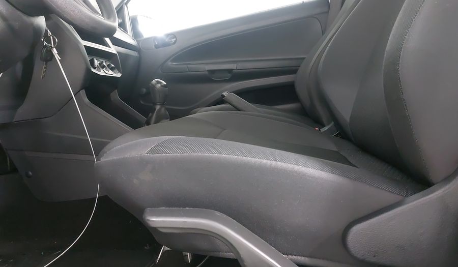 Volkswagen Saveiro 1.6 ROBUST CABINA SENCILLA Pickup 2021