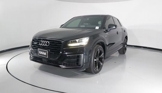 Audi • Q2