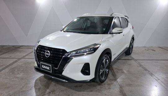 Nissan • Kicks