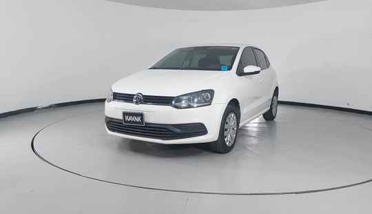 Volkswagen • Polo