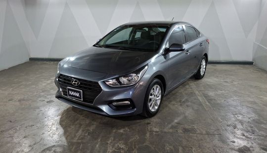 Hyundai • Accent