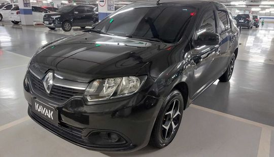 Renault • Logan