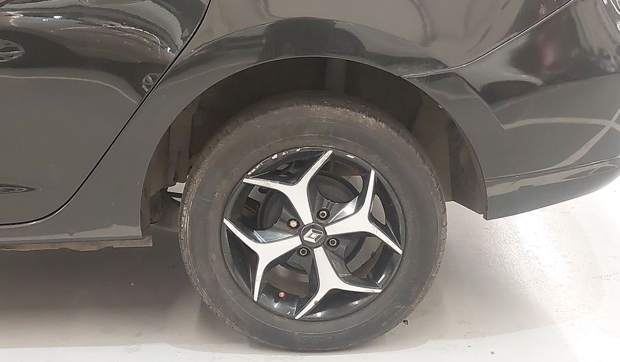 Renault Logan EXPRESSION Sedan 2016