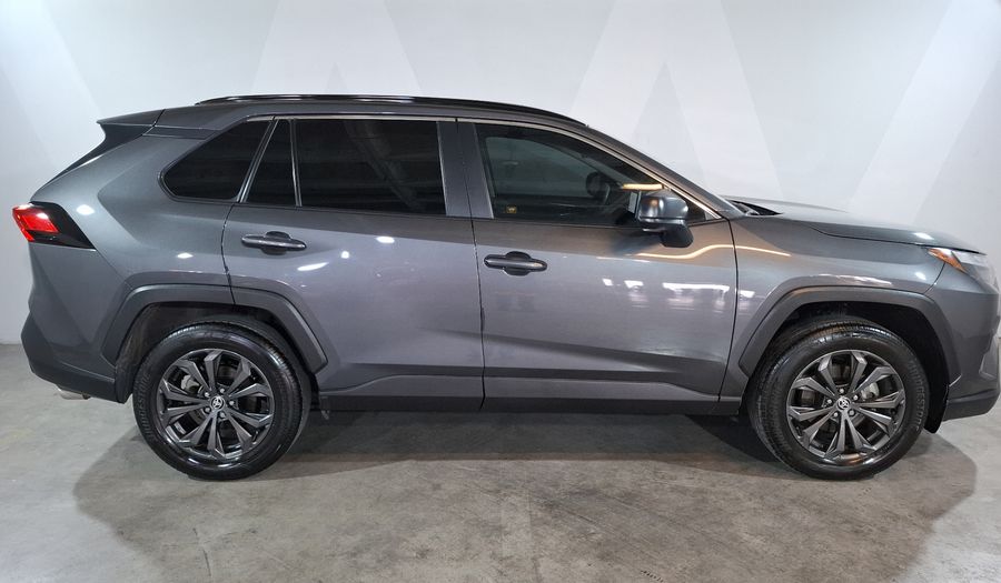 Toyota Rav4 2.5 XLE AUTO Suv 2023