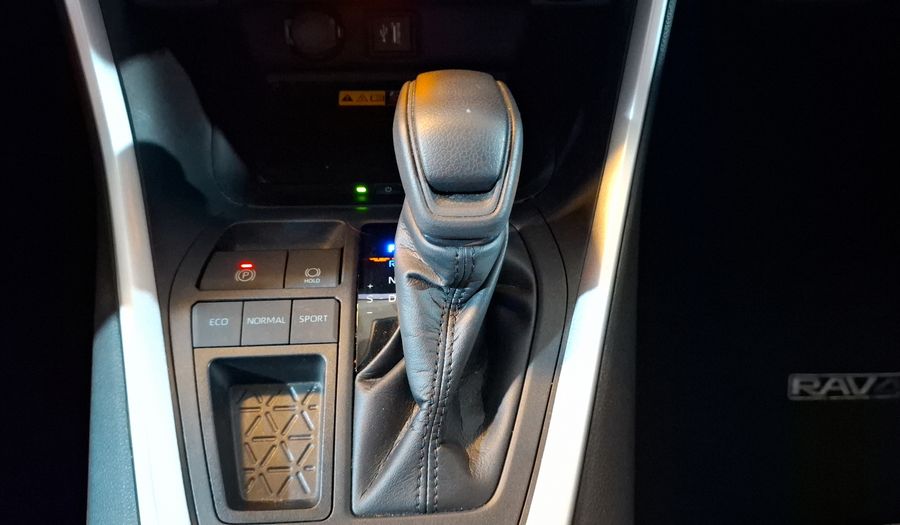 Toyota Rav4 2.5 XLE AUTO Suv 2023