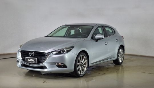 Mazda • Mazda 3