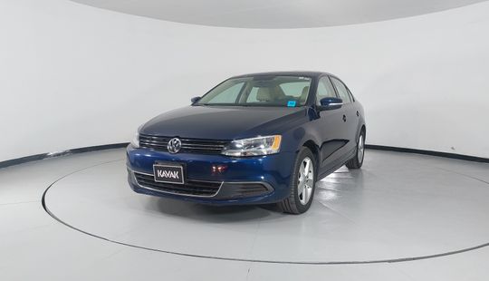 Volkswagen • Jetta