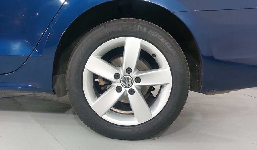 Volkswagen Jetta 2.5 STYLE ACTIVE TIPTRONIC Sedan 2012